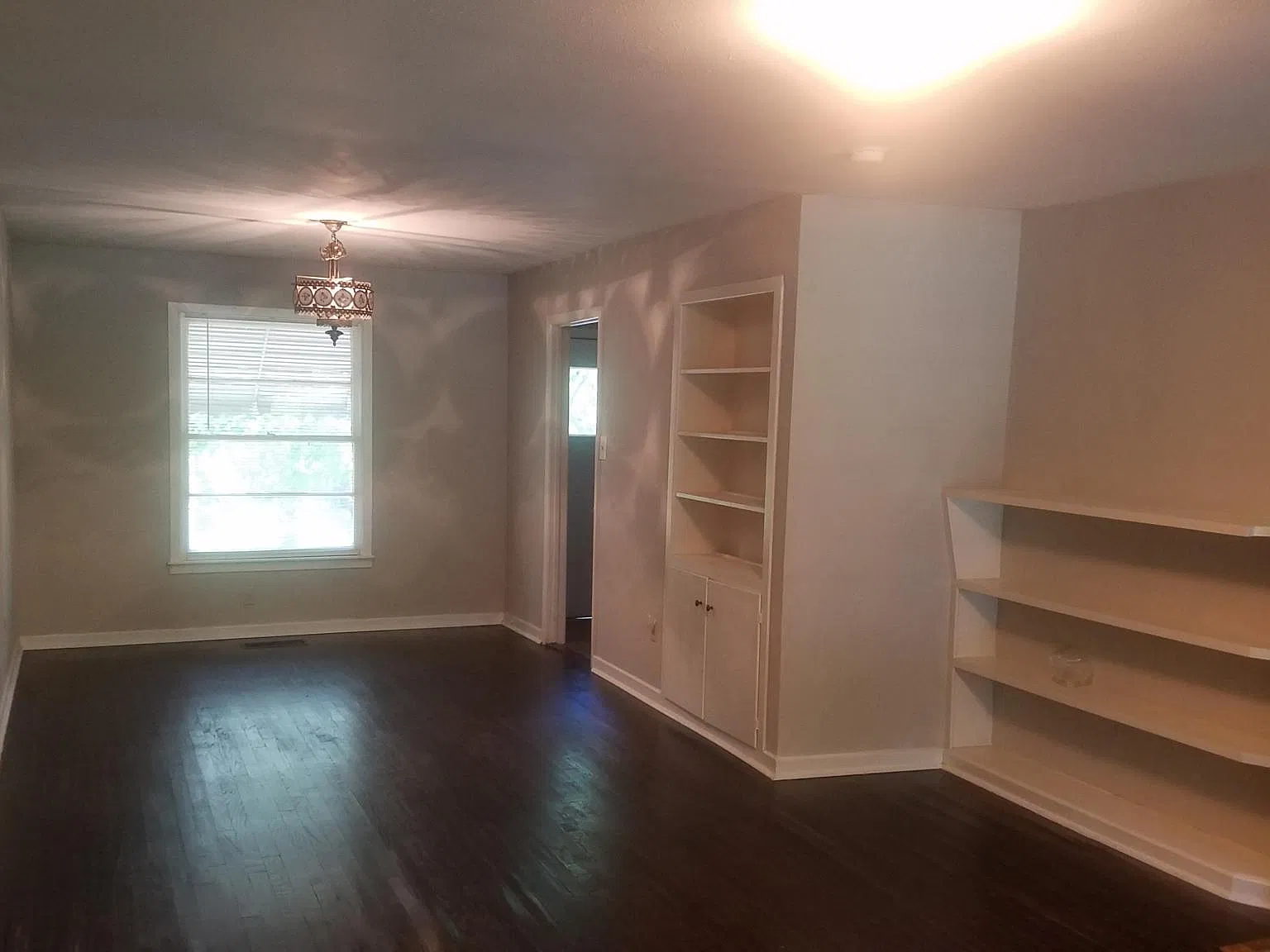 2 bed, 1052 sqft, $975 — Photo 3