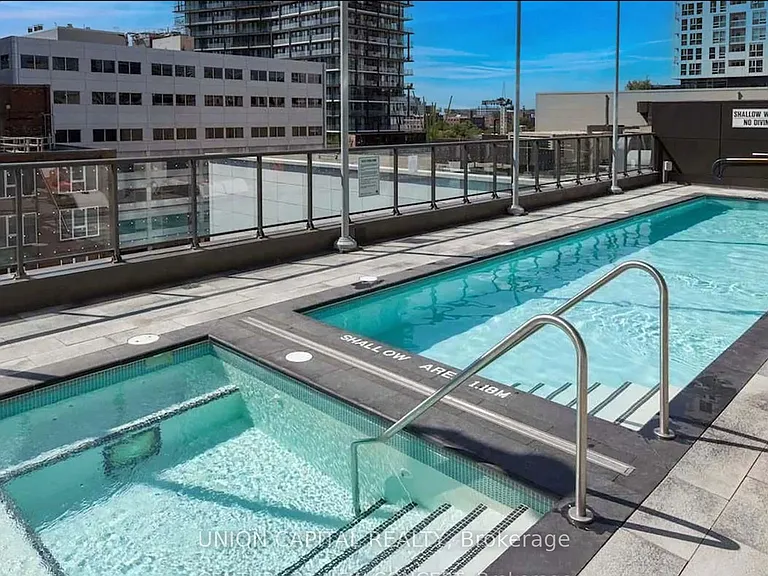290 Adelaide St W #2406 — Photo 14