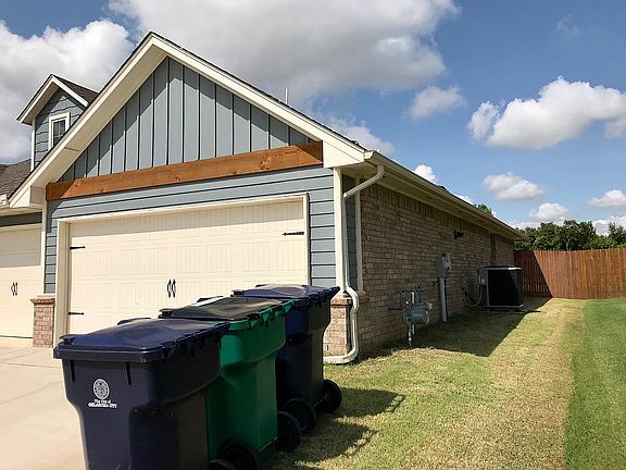 2nd image of 2405 Ryder Dr