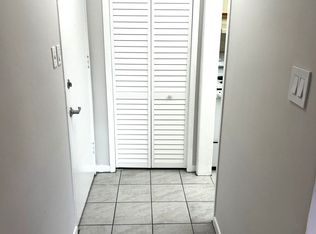 1013 Pape Ave APT B, Toronto, ON M4K 3V8