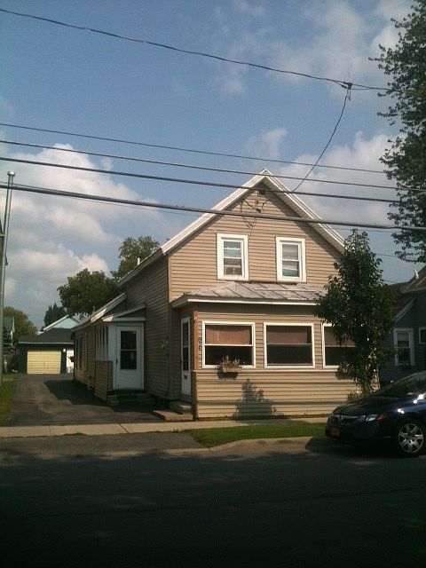 1st image of 814 New York Ave