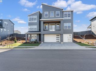 318 W Fir Loop, Washougal, WA 98671