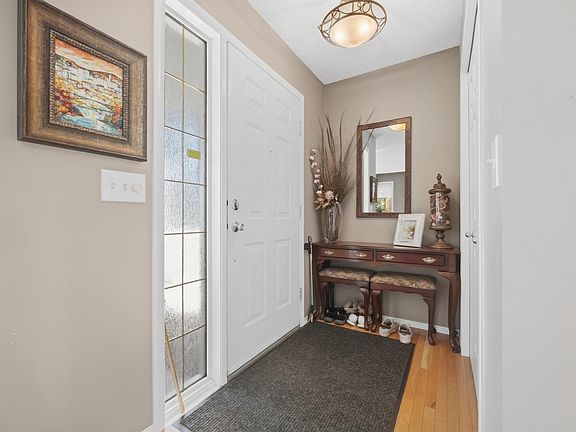 5th image of 10885 75th St NW