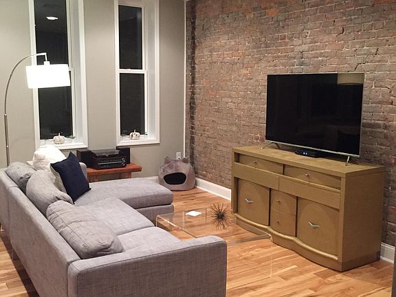 2nd image of 39 E Northampton St #203