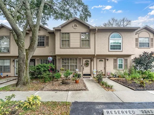 2243 Fletchers Point Cir, Tampa, FL 33613