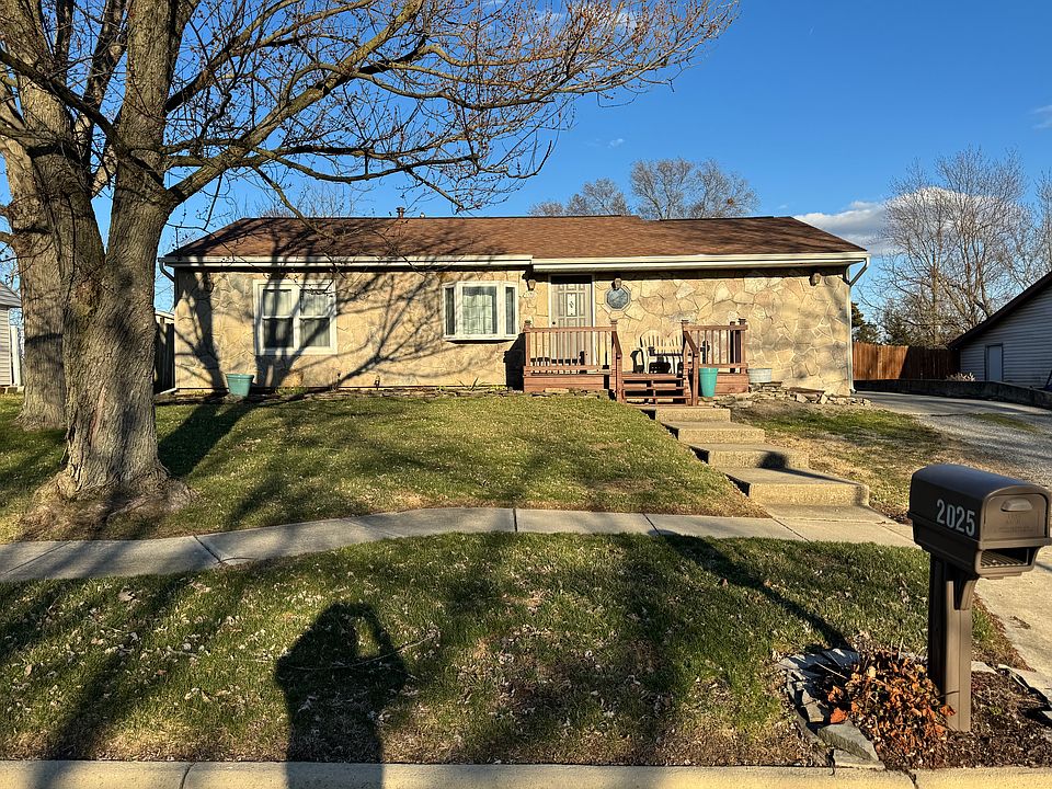 1st image of 2025 Candlewick Dr