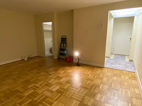 1011 Arlington Blvd Photo 1