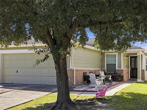 3rd image of 6515 Green Pear Ln