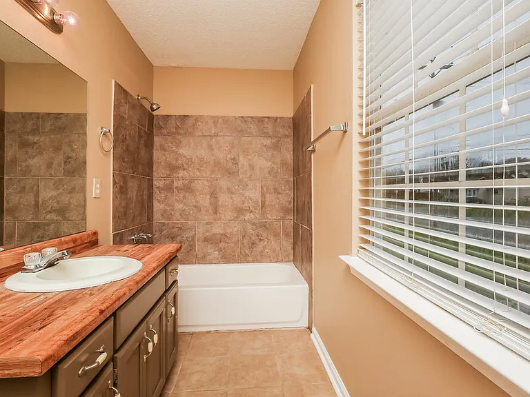 165 Bill Stewart Blvd — Photo 12