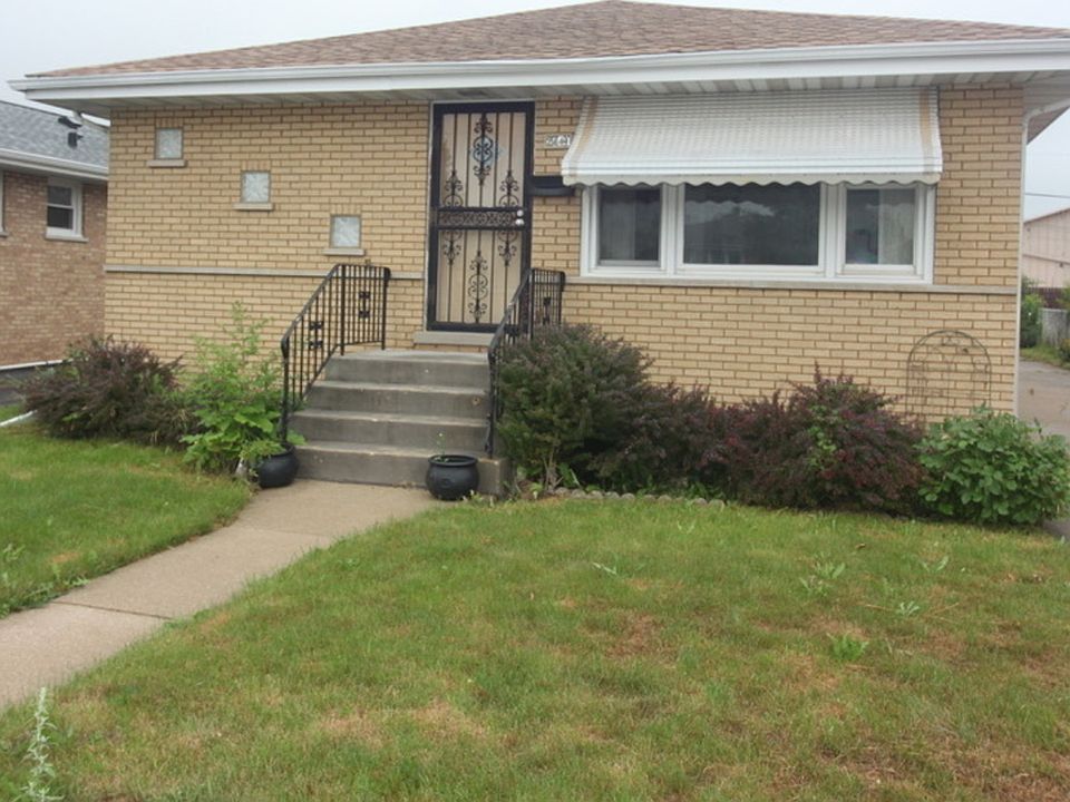 1st image of 2441 Nona St
