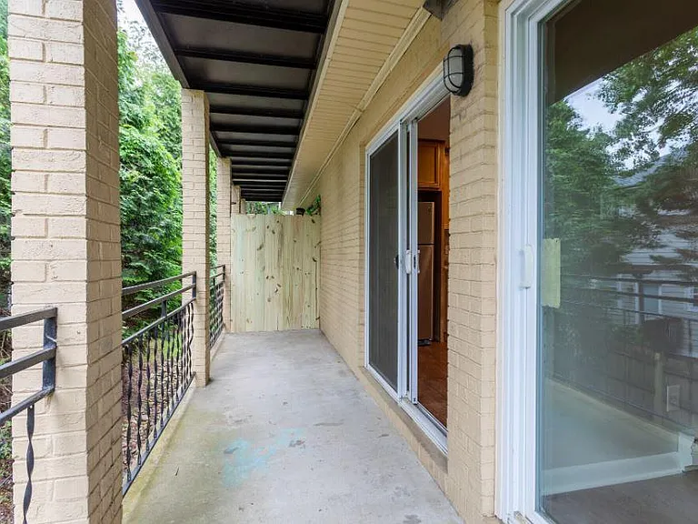 1422 Scales St #K — Photo 19