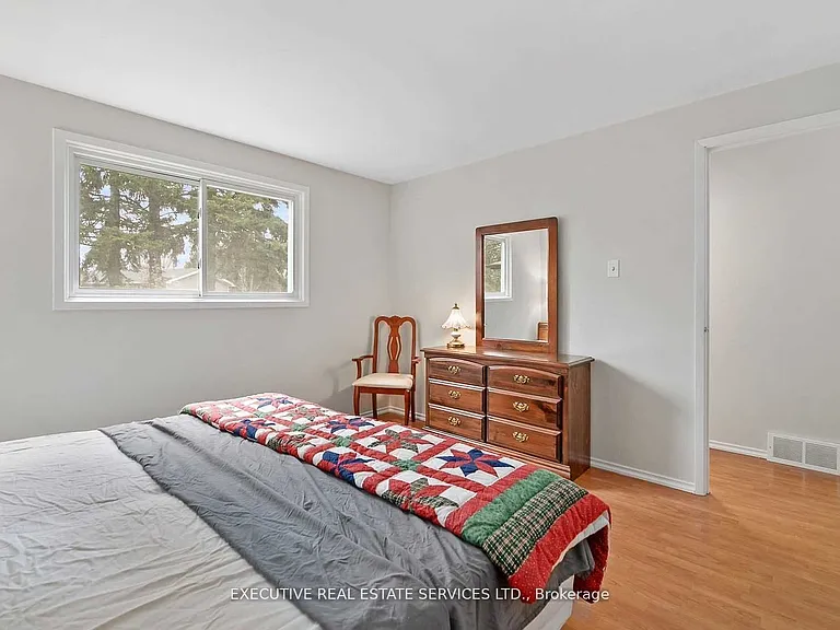 58 Burns Dr — Photo 5