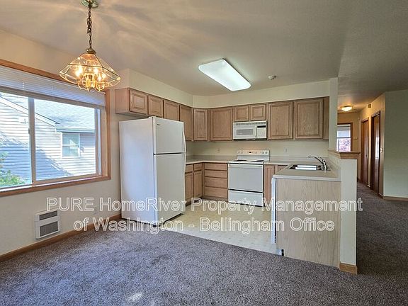 4th image of 655 W Horton Rd #240