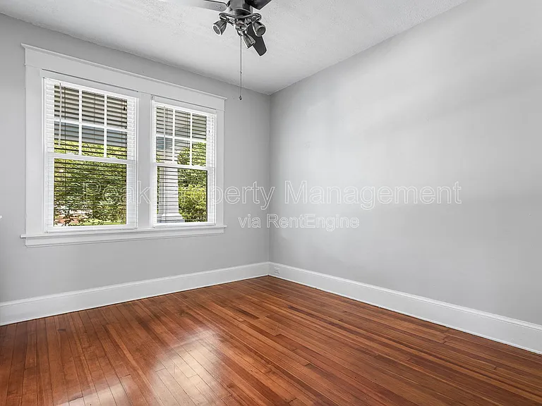 4007 Chevy Chase St — Photo 20