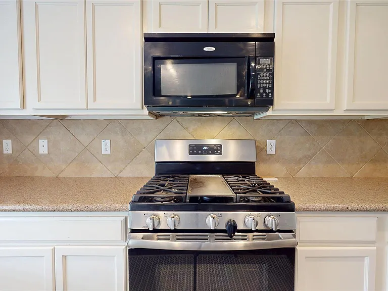 7918 Tupper Bend Ct — Photo 14