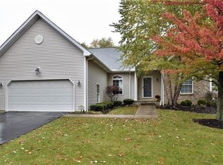 1739 Richmond Rd, Lyndhurst, OH 44124