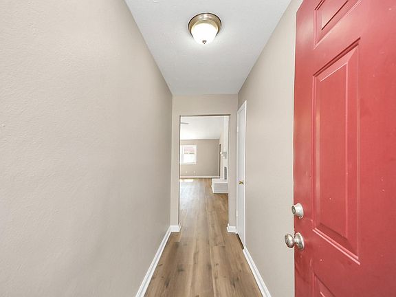 5th image of 4918 Monteith Dr