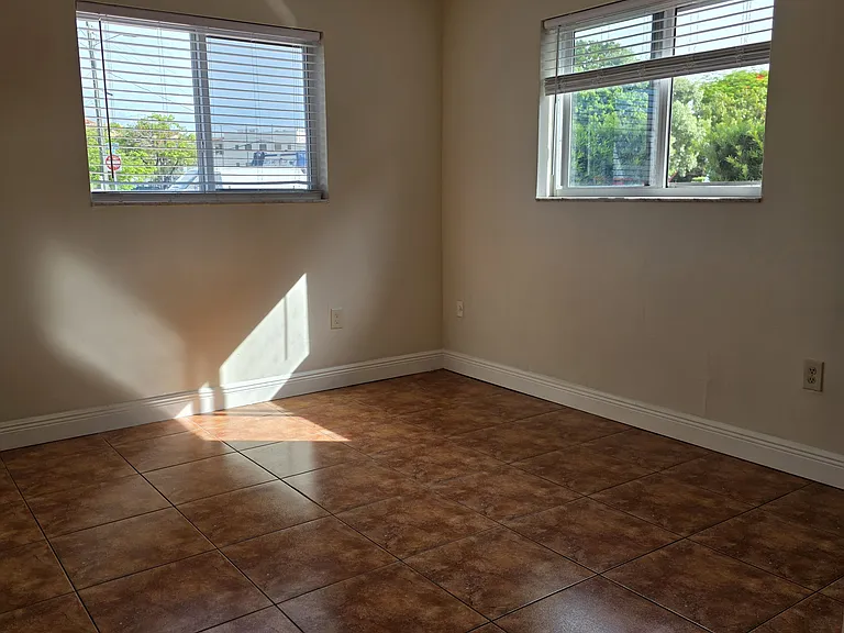 319 Beacom Blvd — Photo 14