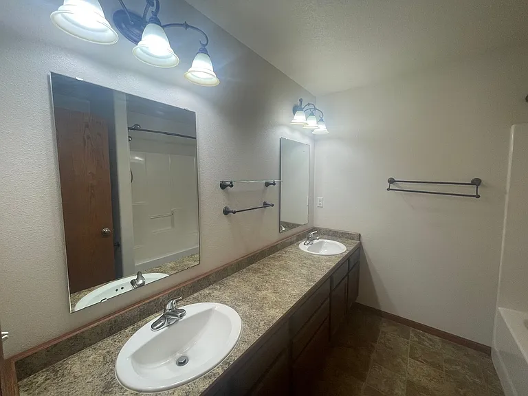 4516 Westport Pkwy — Photo 7