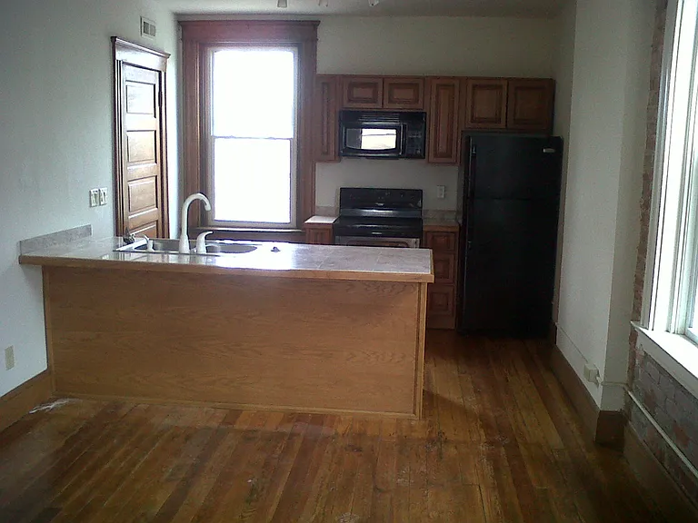 2907 Glendora Ave #9 — Photo 1