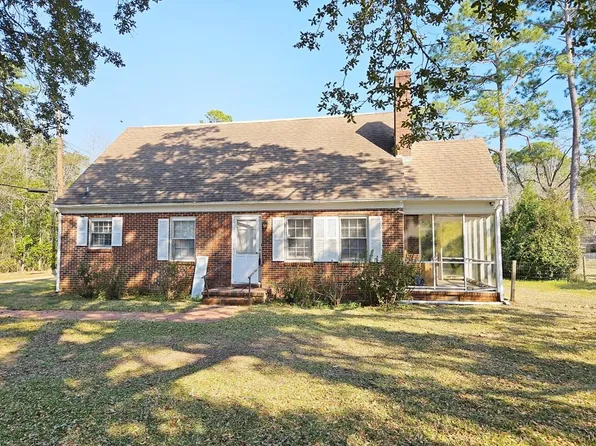 1912 Greenwood Dr, Albany, GA 31707