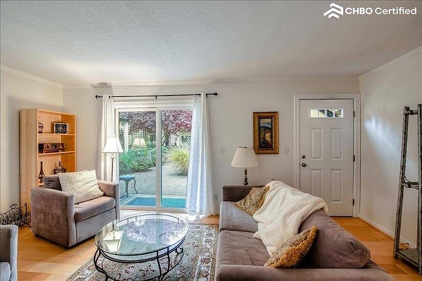 Patio doors off living room