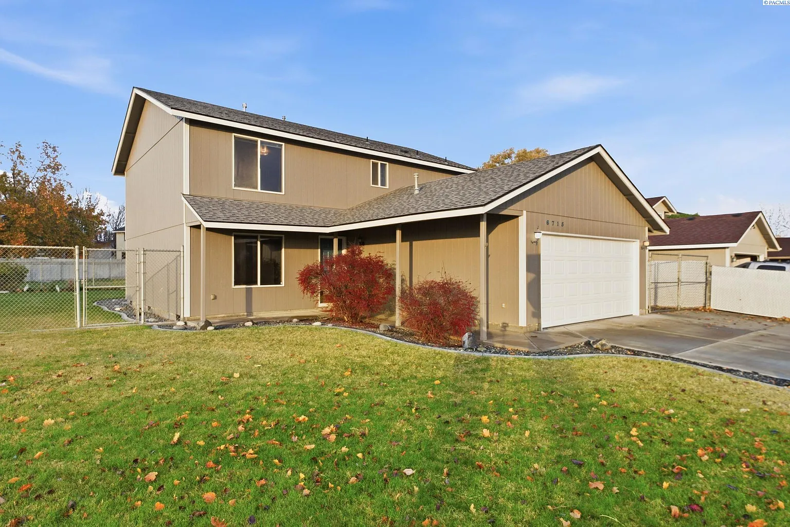 6715 Wrigley Dr photo 1