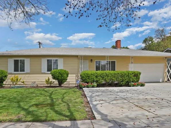 5822 N El Dorado St, Stockton, CA 95207