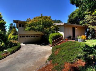 230 Courtney Ln, Orinda, CA