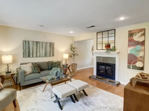 2738 Walnut Blvd, Walnut Creek, CA 94596