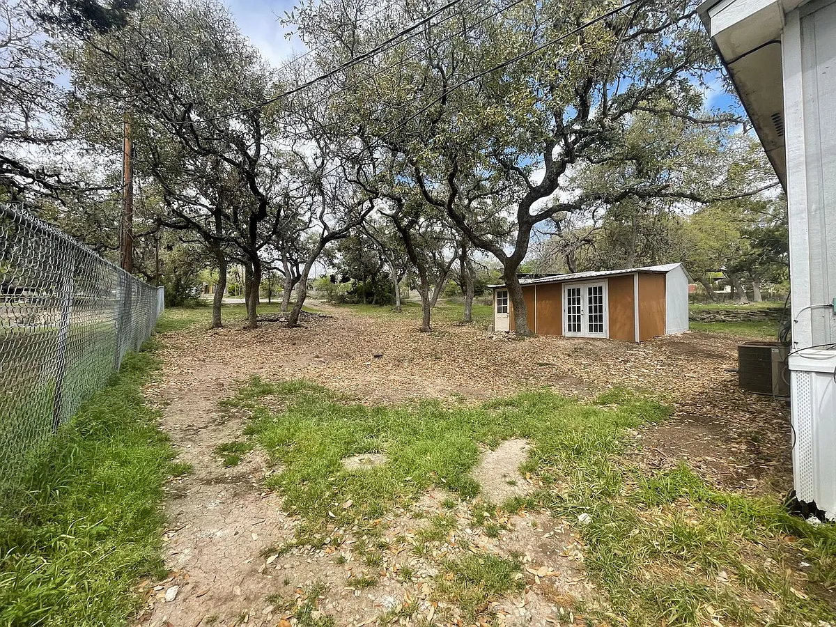 Building Photo - 532 Grandview Bnd