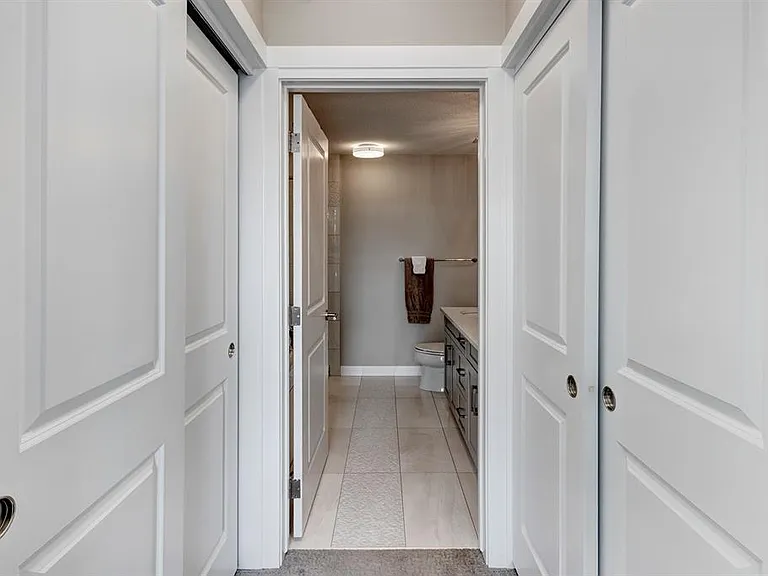 32 Varsity Estates Cir NW #102 — Photo 19