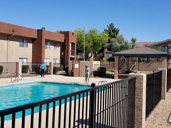 4th image of 3810 N Maryvale Pkwy APT 1028