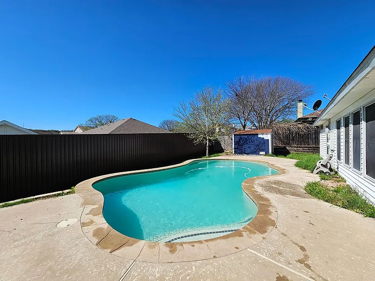 602 Delmar Dr — Photo 26