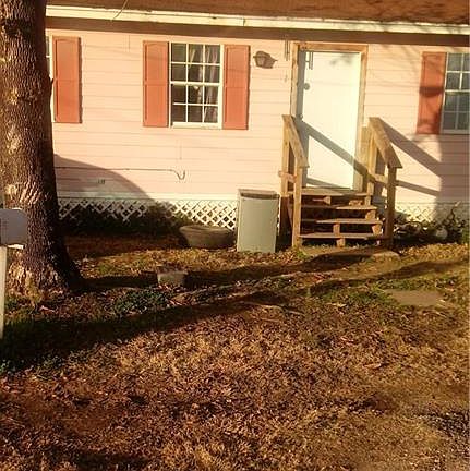 2nd image of 22520 Leon St