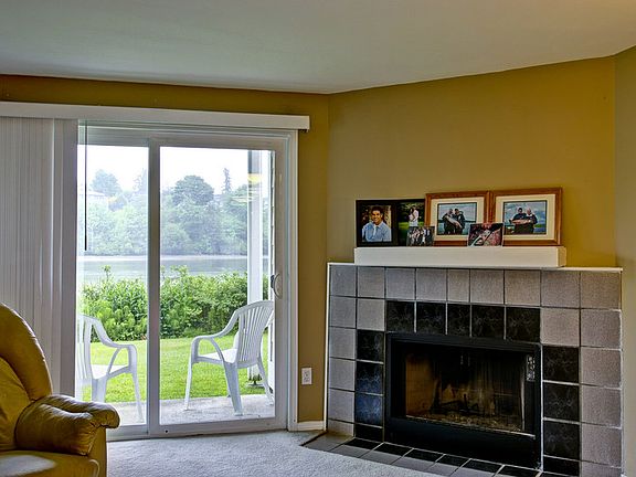 Living room outlook