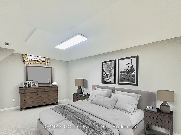 2293 Woodcrest Dr — Photo 44