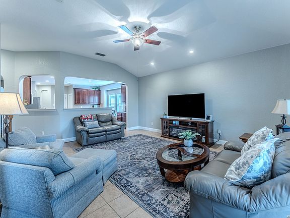 3rd image of 26227 LOST CREEK WAY