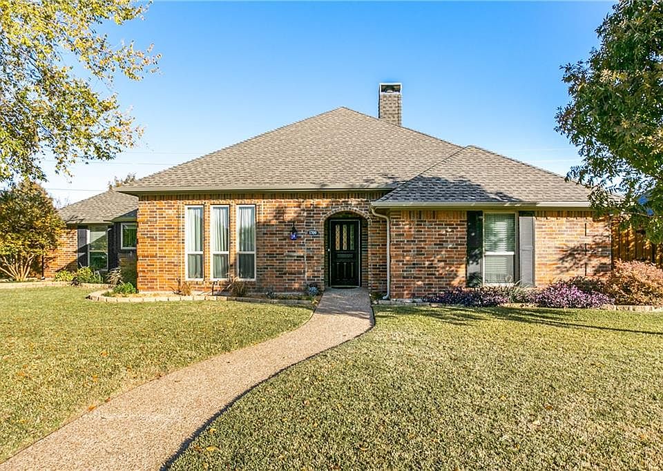 1st image of 1709 Tawakoni Ln