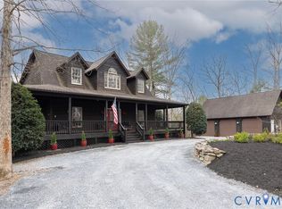 448 Adams Rd, Winchester, VA 22603