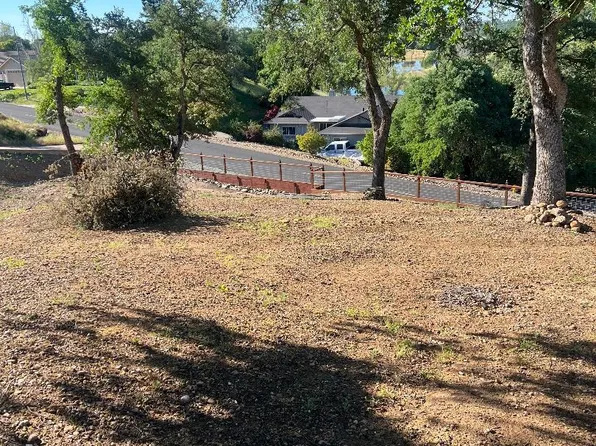 21 Verdin Ct, Wallace, CA 95254