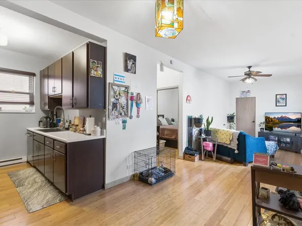 2016 W Charleston Ave, Chicago, IL