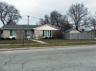 15158 Harding Ave, Midlothian, IL 60445