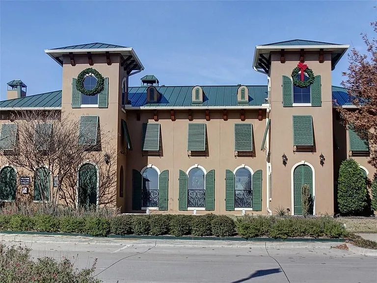 8712 Paradise Dr — Photo 18