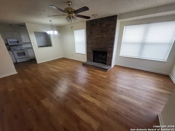 6316 Cambridge Dr APT 3, San Antonio, TX 78218