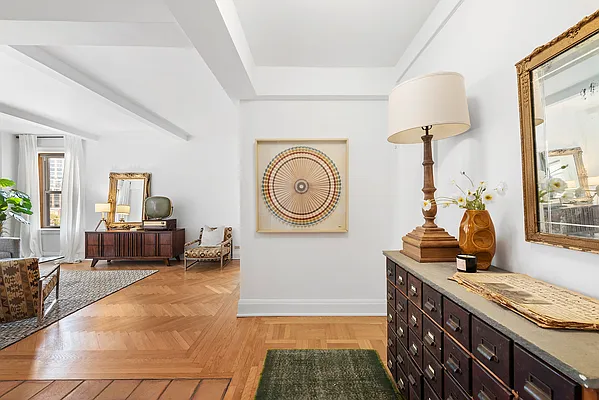 Sold by Compass | media 1