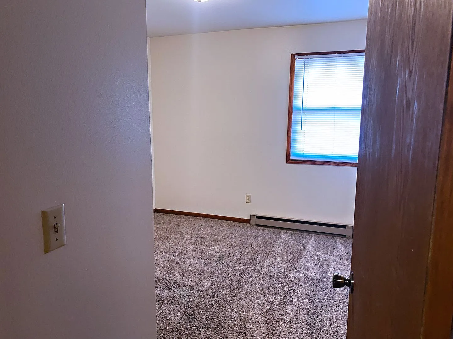 260 N. Front St — Photo 4