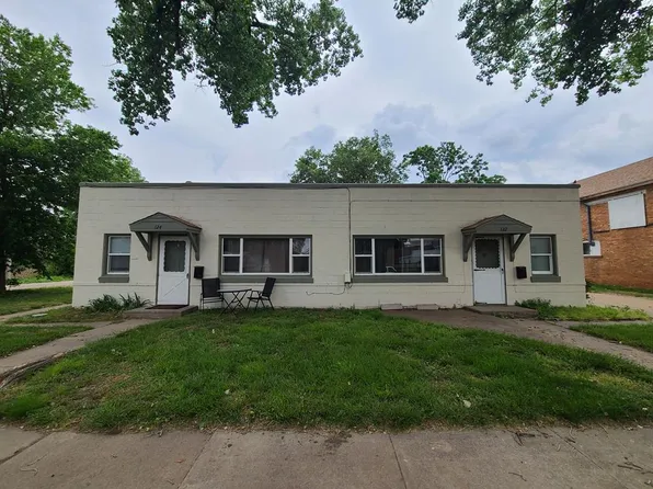 124 W State St, Lindsborg, KS 67456