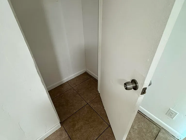 4356 Maine St #3 — Photo 3