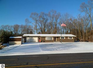 475 N Coldwater Rd, Weidman, MI 48893